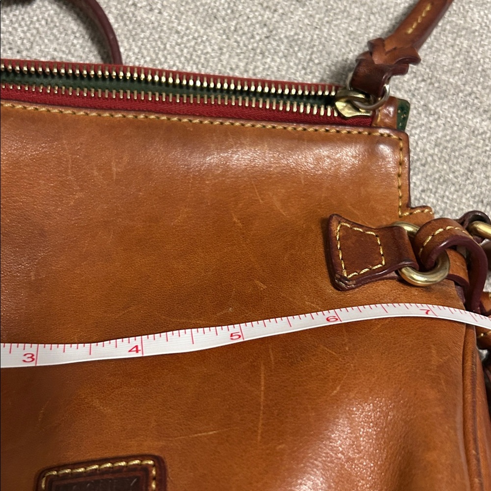 Classic Tan Leather Crossbody Bag - Picture 9 of 13